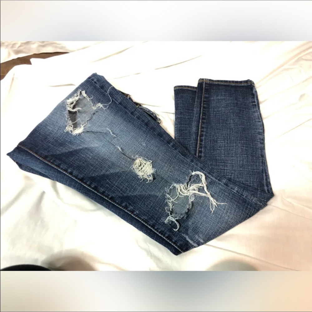 AE Ripped Jeans - Picture 3 of 4